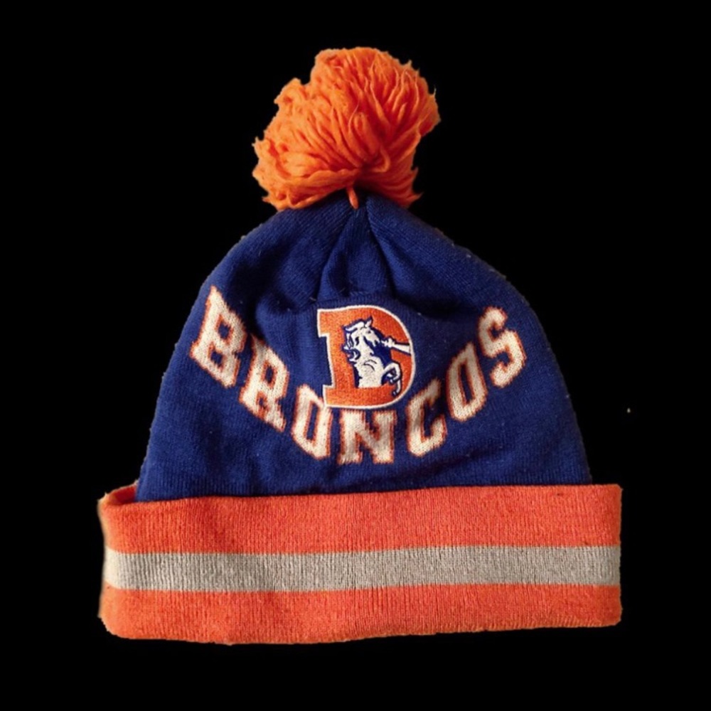 Throwback Denver Broncos X Mitchell & Ness Beanie